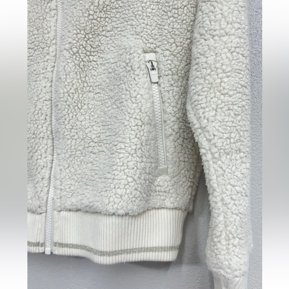 #40 Athleta “Cloud” Sherpa Jacket W/ Full Zip, Pockets & Mock Neck - Picture 7 of 11